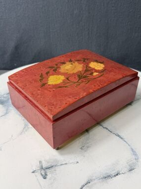 Vintage Reuge Italian Sorrento Inlay Swiss Musical Jewelry Box Greensleeves Wood